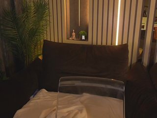 SecretKiraa Porn Show