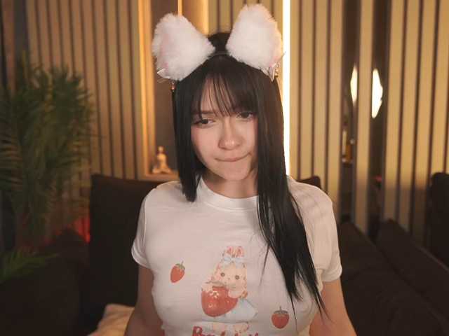 SecretKiraa, en vivo ahora en BongaCams