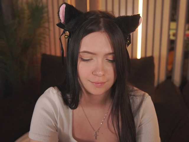 SecretKiraa live cam