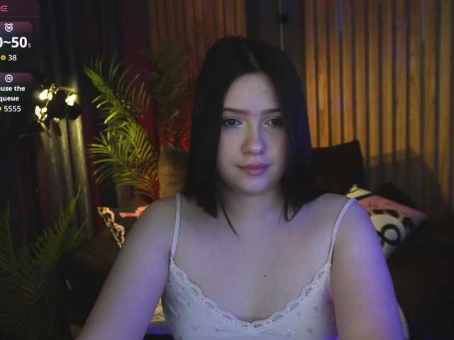 SecretKiraa live cam on BongaCams