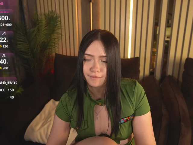 SecretKiraa live cam on BongaCams