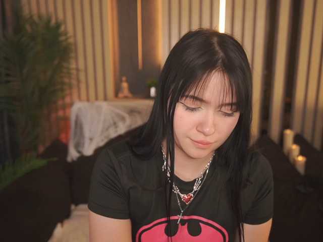 SecretKiraa live cam on BongaCams