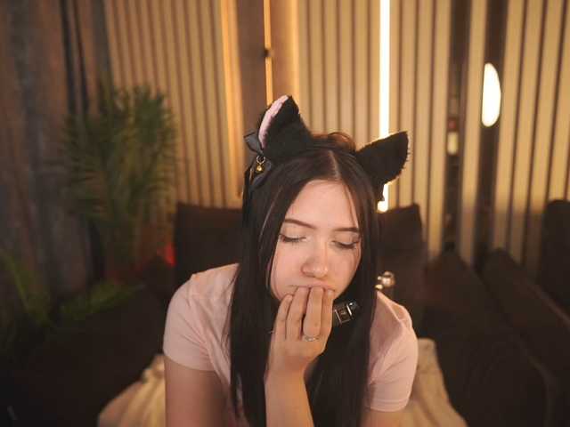 SecretKiraa live cam on BongaCams