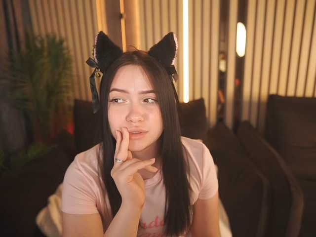 SecretKiraa, en directo ahora en BongaCams