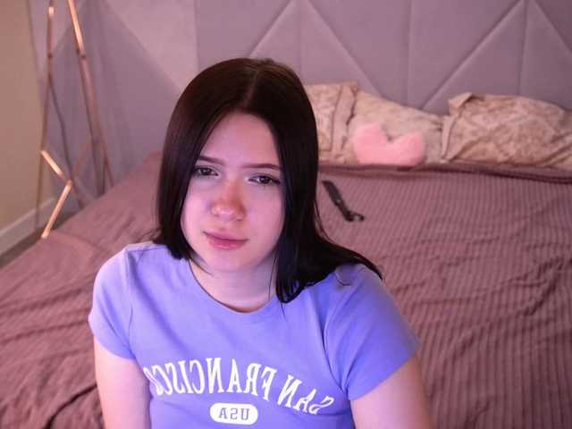 SecretKiraa's BongaCams show and profile