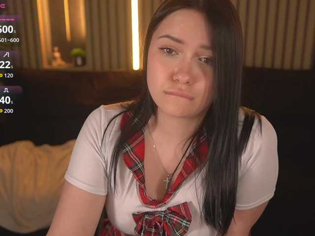 SecretKiraa live webcam show