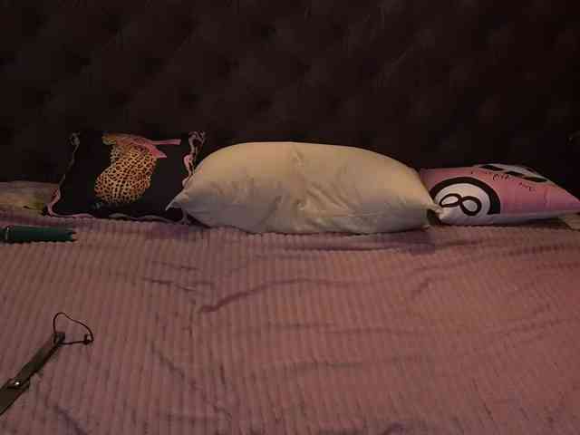 SecretKiraa webcam