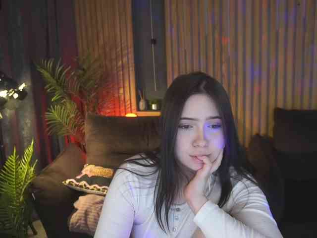 SecretKiraa webcam