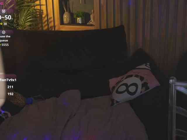 SecretKiraa webcam