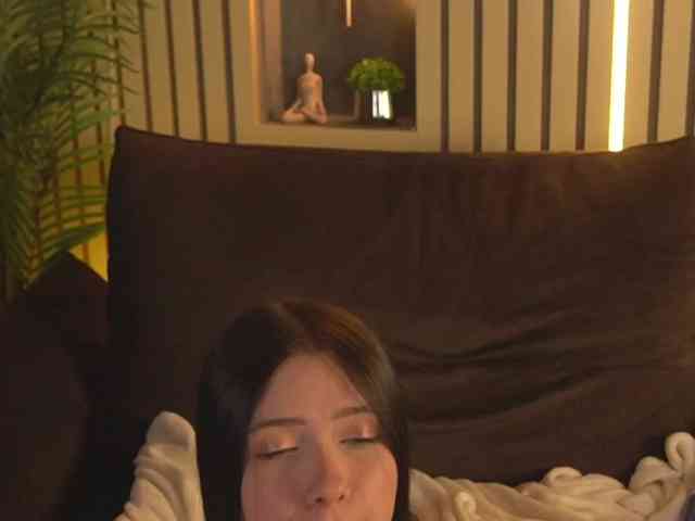 SecretKiraa webcam