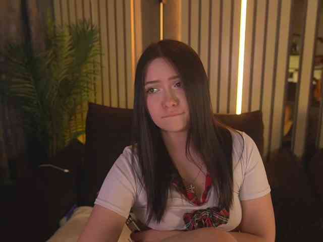 SecretKiraa webcam