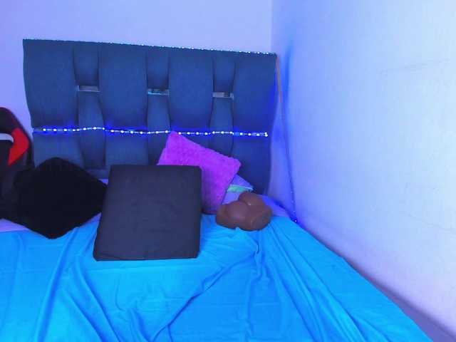 crazybaby-squirt live cam on BongaCams