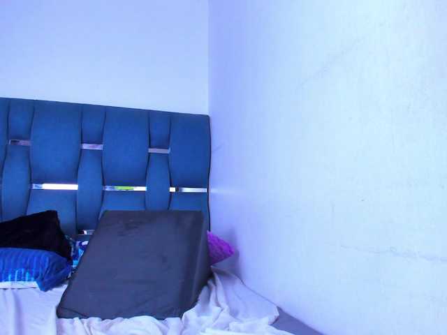 crazybaby-squirt live cam on BongaCams