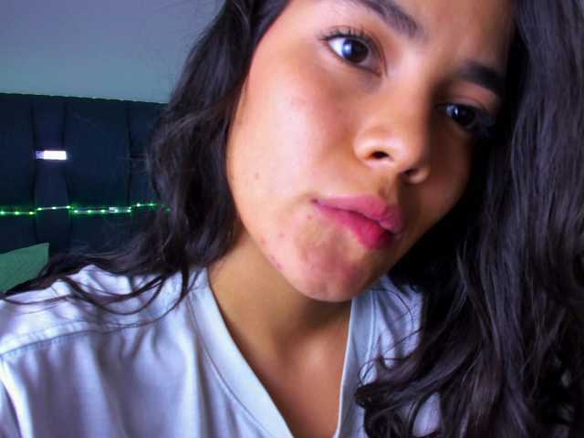 crazybaby-squirt live cam on BongaCams