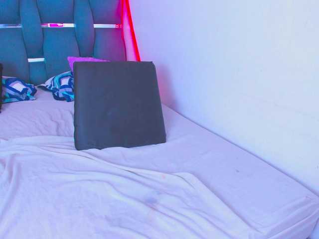 crazybaby-squirt live cam on BongaCams