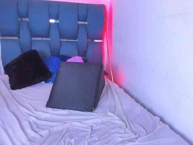 crazybaby-squirt webcam