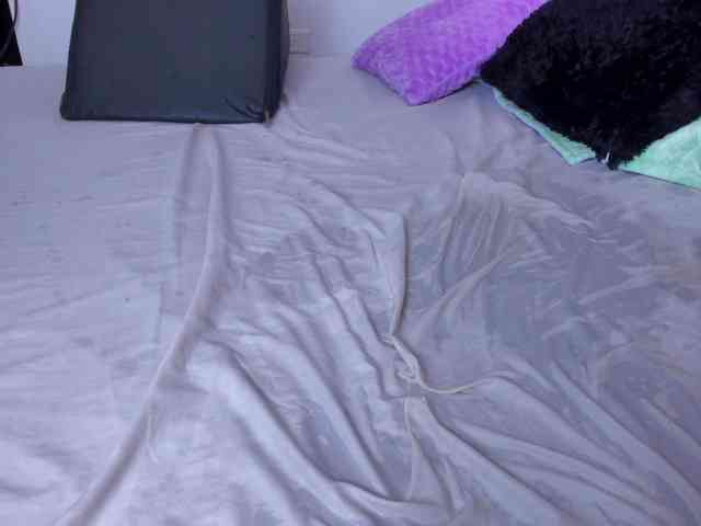 crazybaby-squirt webcam