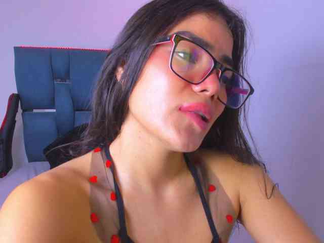 crazybaby-squirt webcam