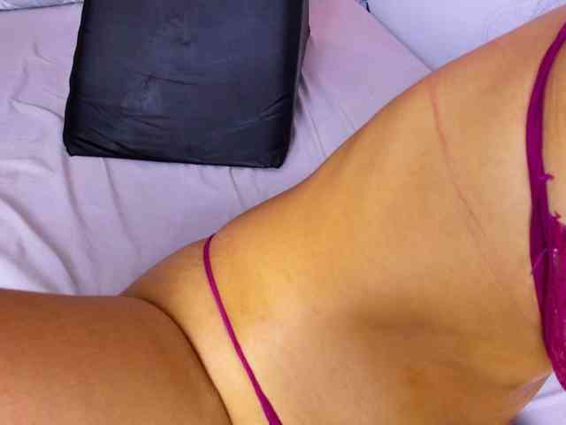 crazybaby-squirt webcam