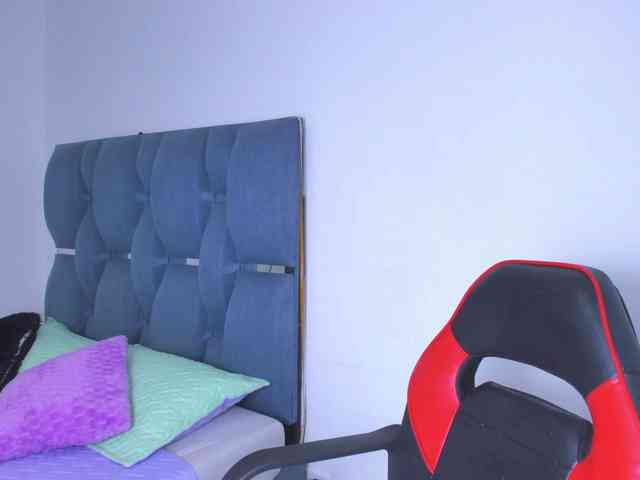 crazybaby-squirt webcam