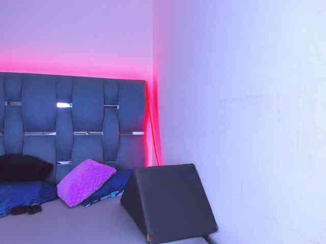 crazybaby-squirt webcam