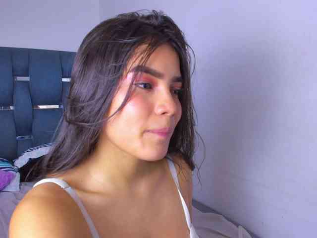 crazybaby-squirt Live Webcam on BongaCams