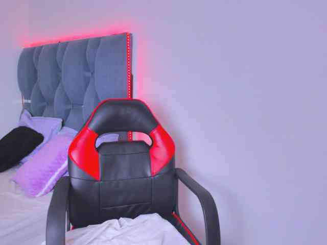 crazybaby-squirt webcam