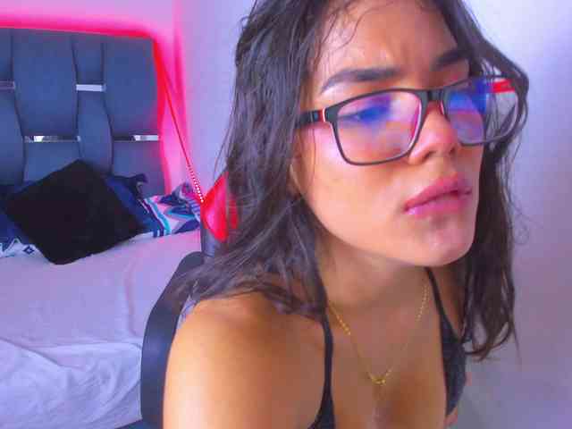 crazybaby-squirt webcam