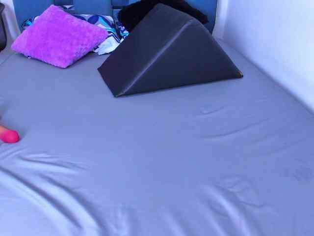 crazybaby-squirt webcam