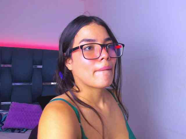 crazybaby-squirt webcam