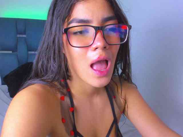 crazybaby-squirt webcam