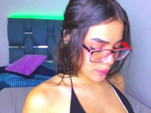 crazybaby-squirt webcam