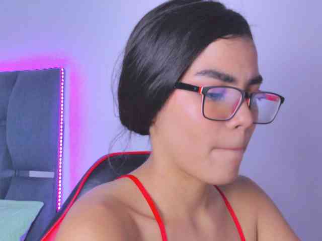 crazybaby-squirt webcam