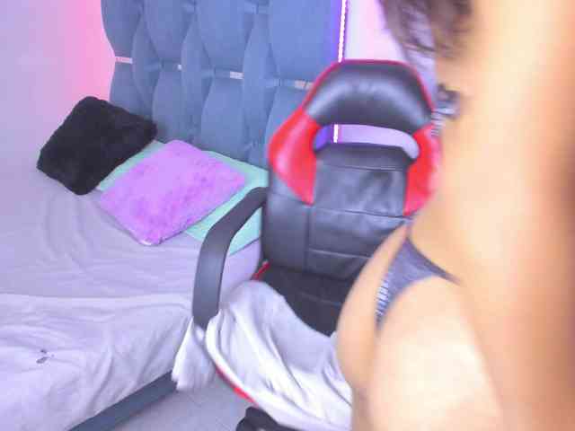crazybaby-squirt webcam
