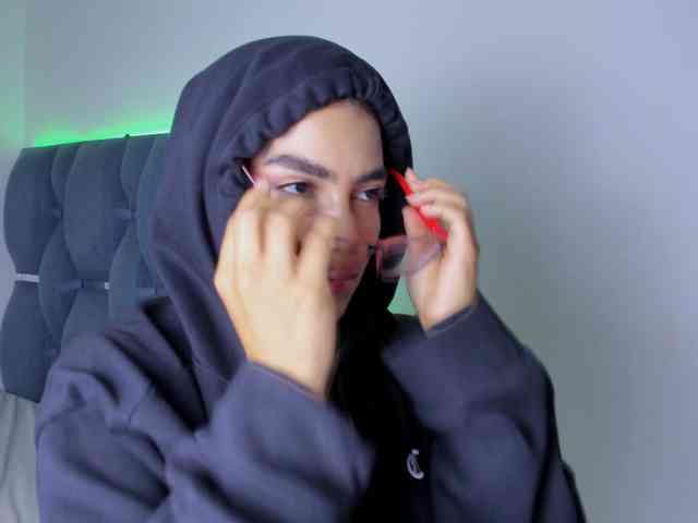 crazybaby-squirt webcam