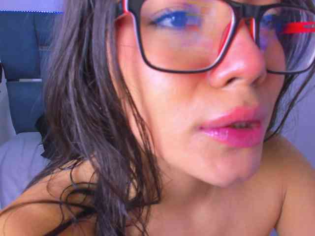 crazybaby-squirt webcam