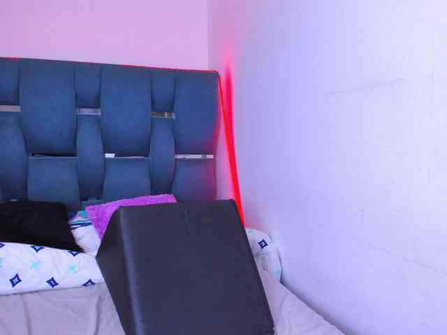 crazybaby-squirt webcam