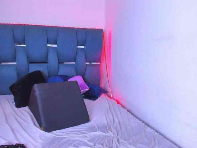 crazybaby-squirt webcam
