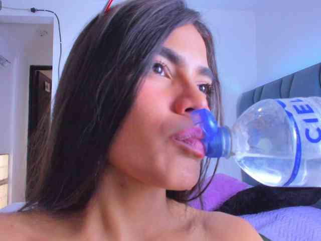 crazybaby-squirt webcam