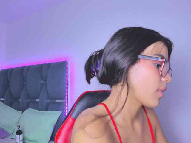 crazybaby-squirt webcam