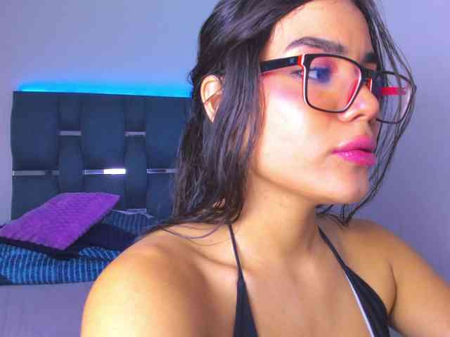 crazybaby-squirt webcam
