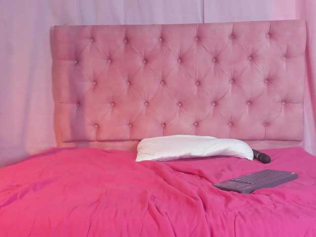 -Dasha's BongaCams show and profile