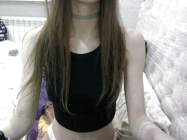 KittyBounty live cam on BongaCams