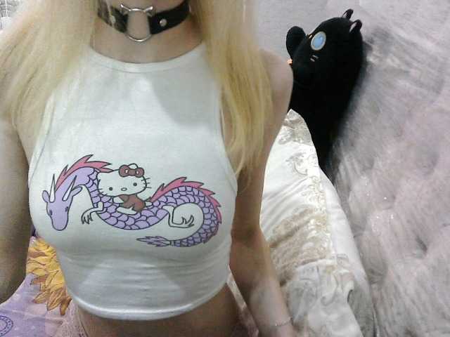 KittyBounty live cam on BongaCams
