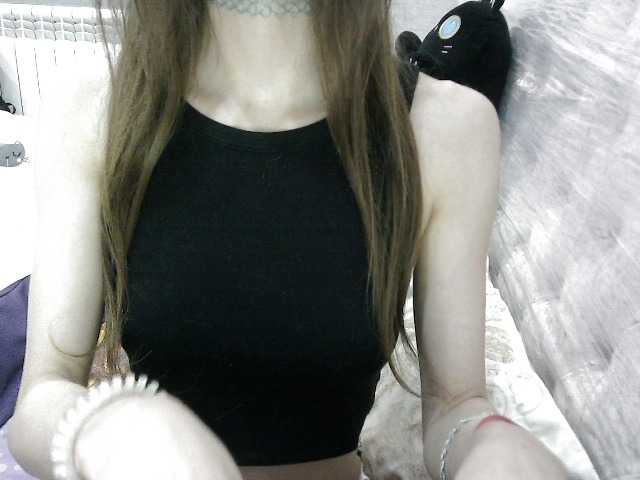 KittyBounty live cam on BongaCams