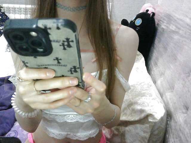 KittyBounty live cam on BongaCams
