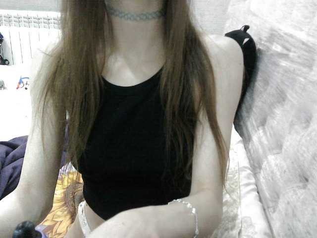 KittyBounty live cam on BongaCams