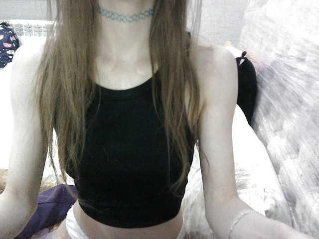 KittyBounty live cam on BongaCams