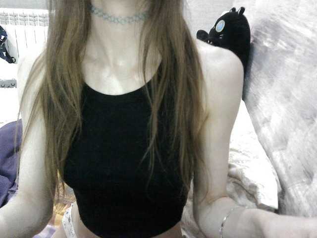 KittyBounty live cam on BongaCams
