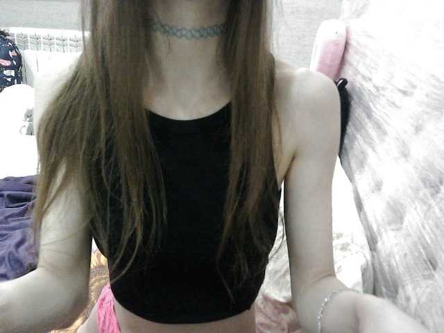 KittyBounty live cam on BongaCams